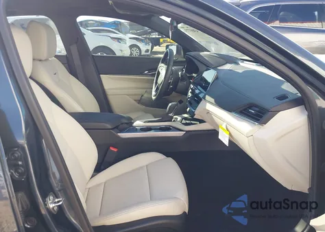 2025 Cadillac Ct4 Premium Luxury Rwd z USA, uszkodzony, nr VIN 1G6DB5RK8S0105081